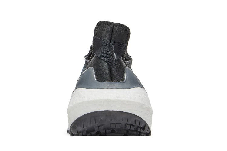 ultraboost-22-cold-rdy-black-grey-h01175_06