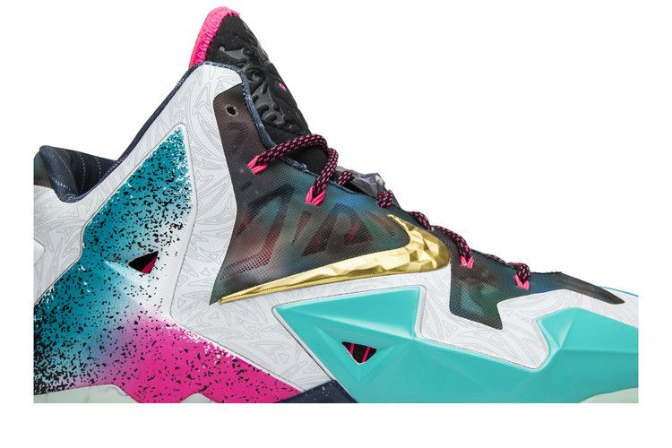 Кроссовки Nike LeBron 11 Premium 'What The LeBron'