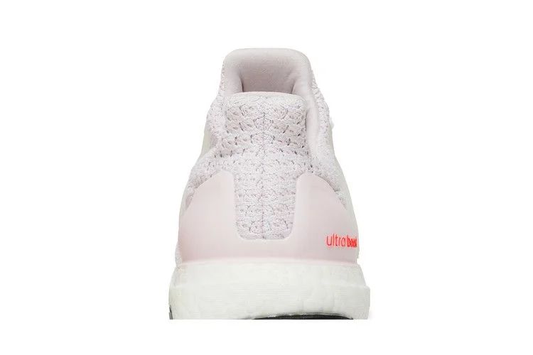 Кроссовки adidas Wmns UltraBoost 5.0 DNA 'Almost Pink'