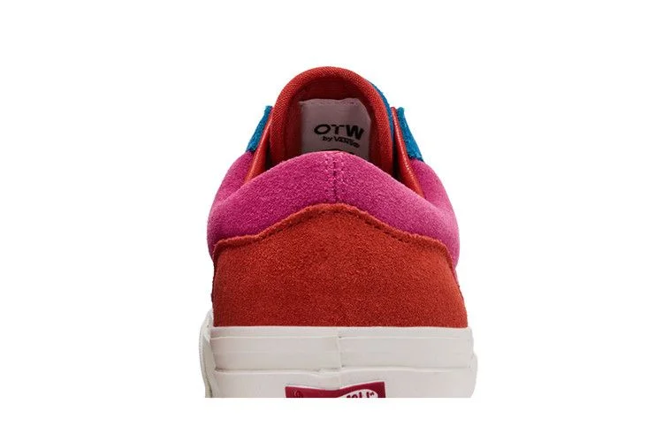Krossovki-Parra-x-Vans-OTW-Old-Skool-36-Midnight-Carmine-6
