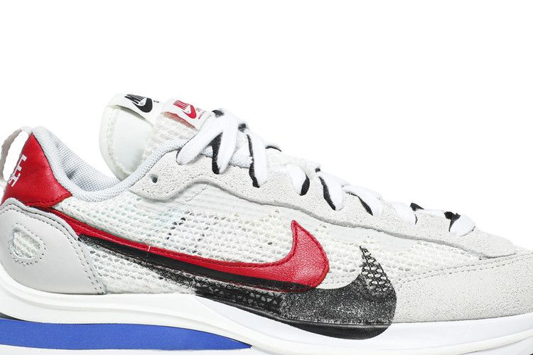 Кроссовки sacai x Nike VaporWaffle 'Sail'