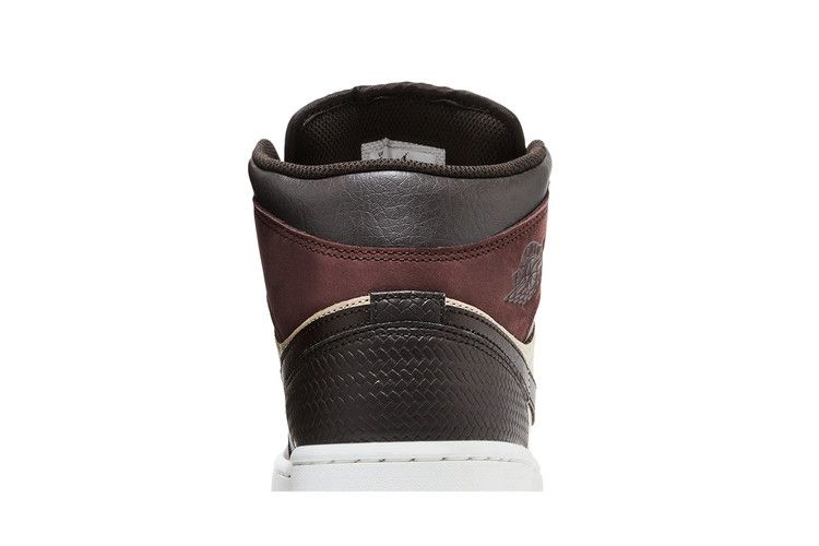 Кроссовки Air Jordan 1 Mid SE 'Paris YMCA'