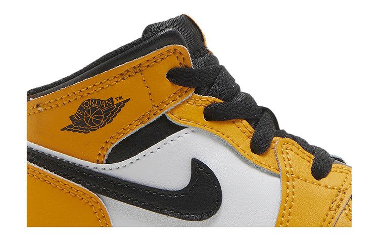 Кроссовки Air Jordan 1 Mid TD 'Reverse Yellow Toe'