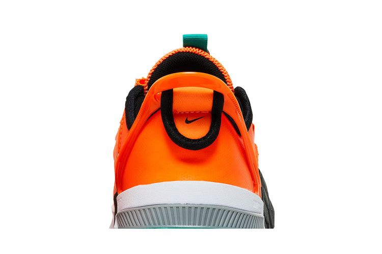 metcon-7-flyease-total-orange-clear-emerald-dh3344-883_06