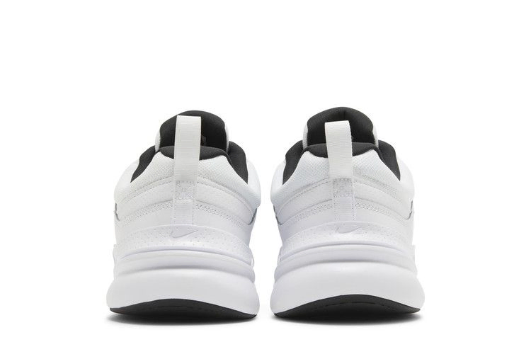 Кроссовки Nike Defy All Day Extra Wide 'White Black'