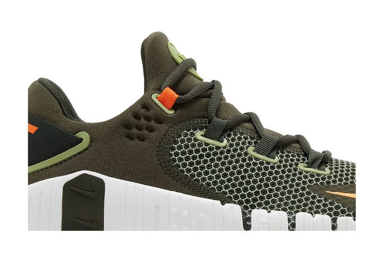 Кроссовки Nike Free Metcon 4 'Cargo Khaki'