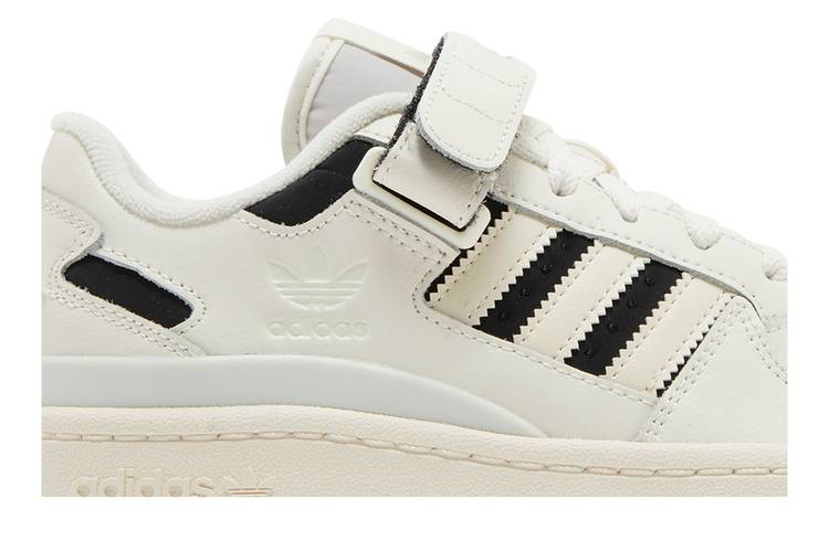 wmns-forum-low-off-white-black-h03869_01