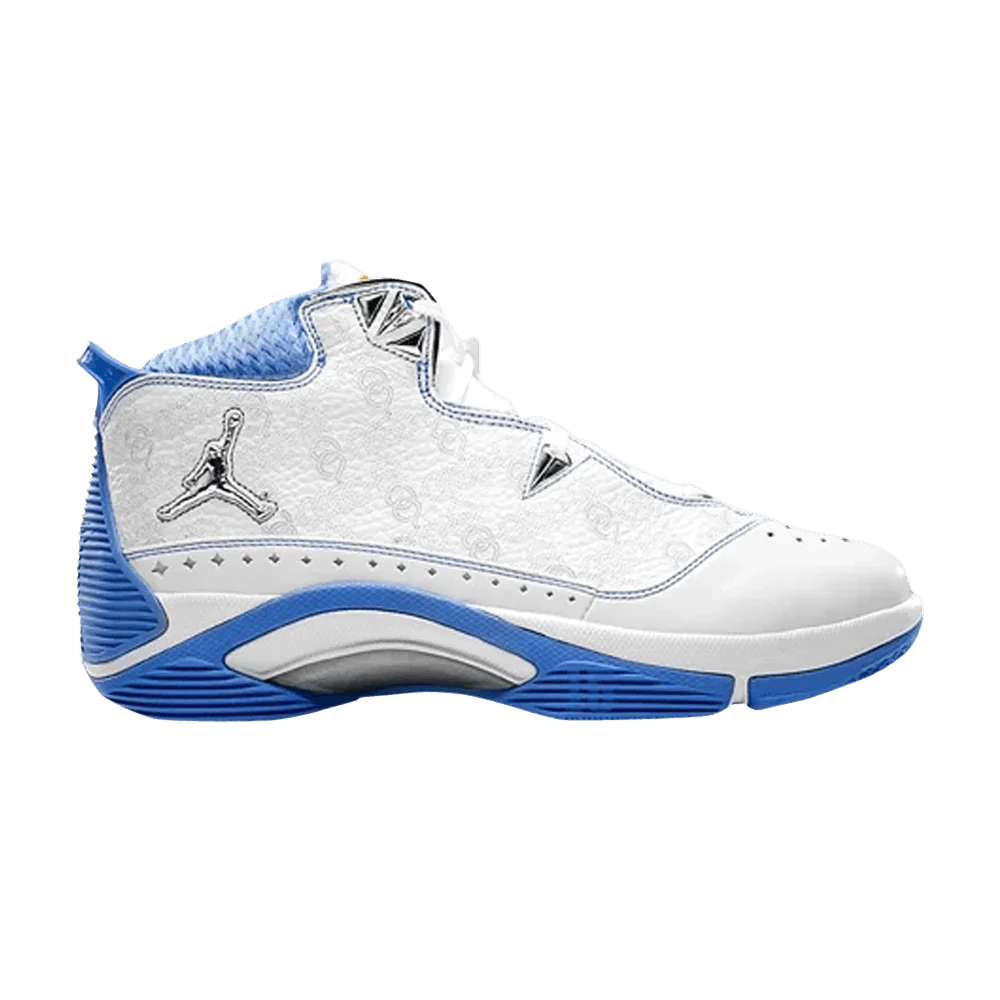 Krossovki-Air-Jordan-Melo-5-White-Unversity-Blue