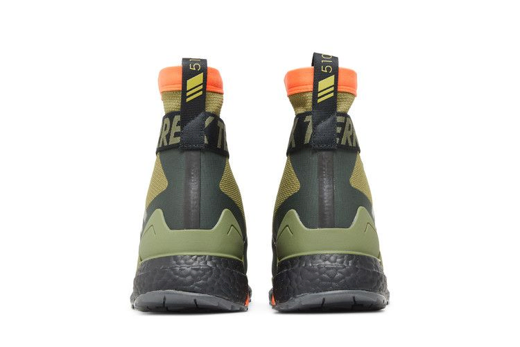 Кроссовки adidas Terrex Free Hiker Cold.RDY 'Focus Olive Impact Orange'