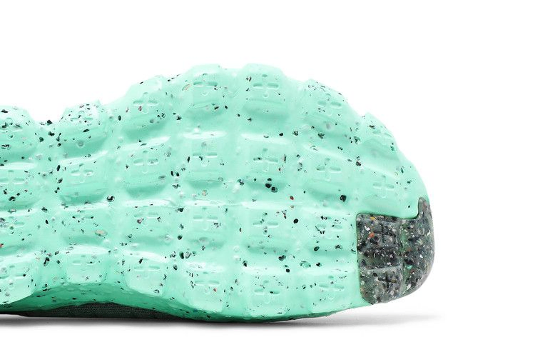Кроссовки Nike Space Hippie 04 'Green Glow'