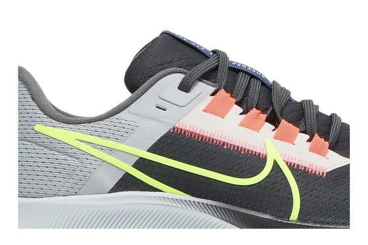 Кроссовки Nike Wmns Air Zoom Pegasus 38 LE 'Greedy'