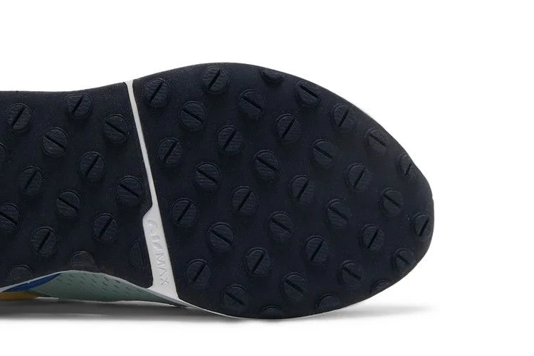 Krossovki-Nike-Wmns-Air-Max-2021-Barely-Green-4