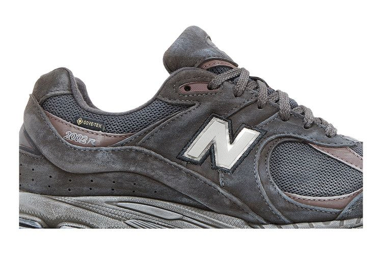 Кроссовки New Balance 2002R GORE-TEX 'Magnet Mood Indigo'