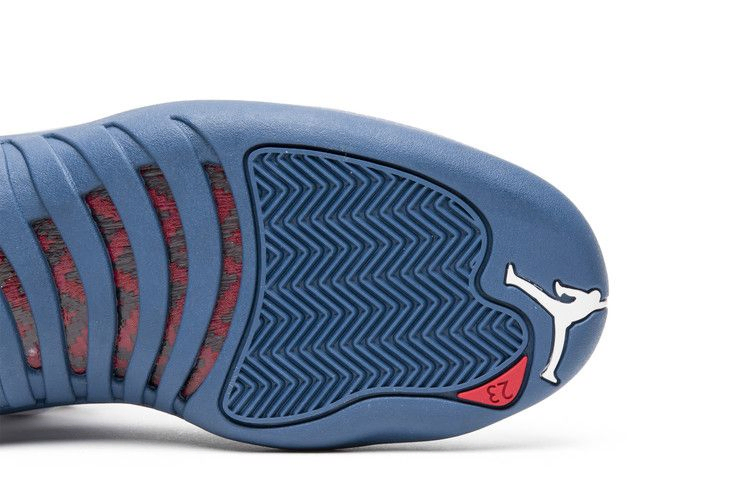 Кроссовки Air Jordan 12 Retro 'French Blue' 2016