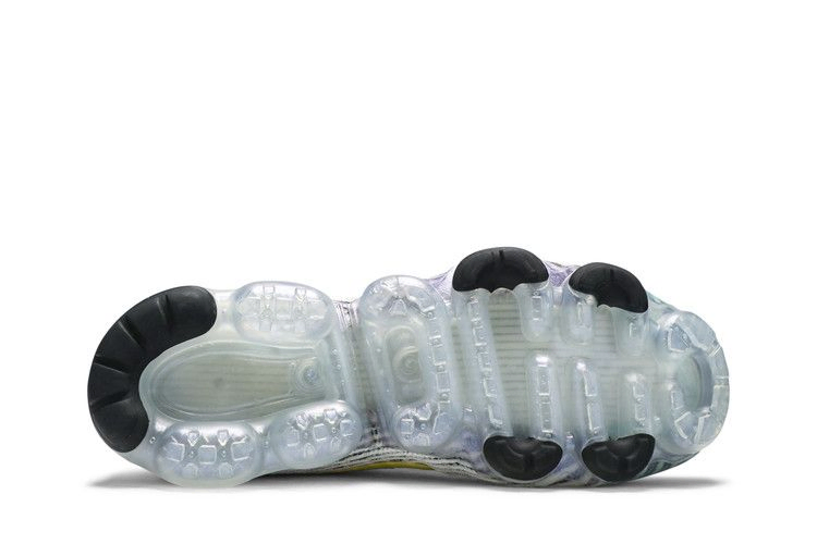 Кроссовки Nike Air VaporMax Flyknit 3 'White Dynamic Yellow'
