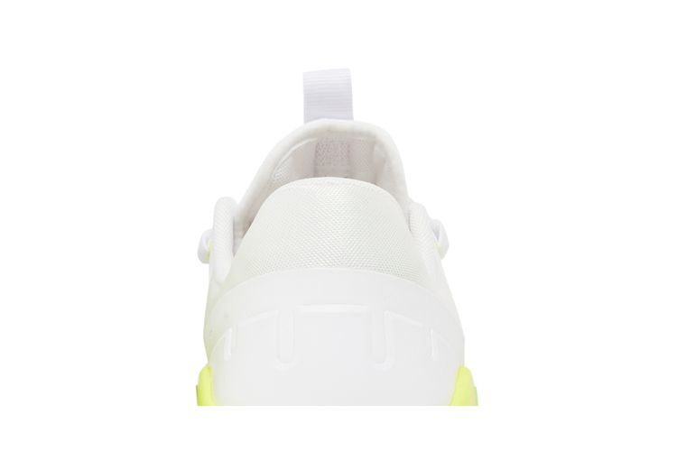 Кроссовки Nike Wmns Free Metcon 5 'White Lime Blast'