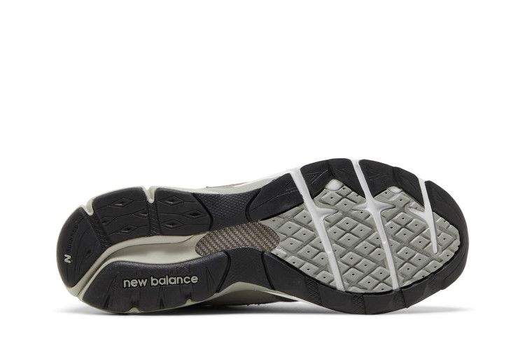 Кроссовки New Balance 920 Made in England 'Grey'