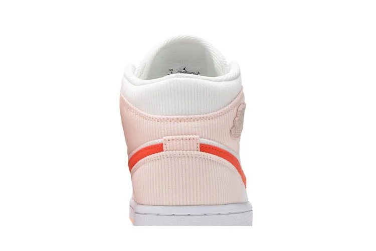 Кроссовки Wmns Air Jordan 1 Mid SE 'Corduroy'