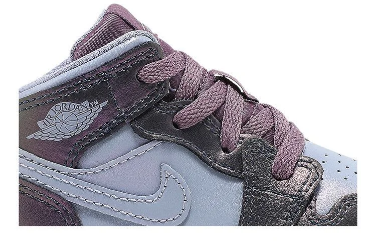 Krossovki-Air-Jordan-1-Mid-SE-TD-Monsoon-Purple-Rise-1