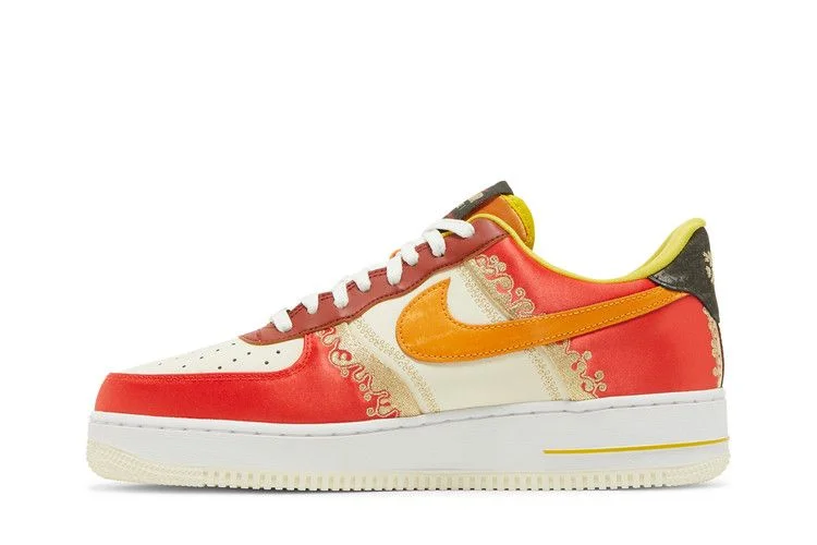 Кроссовки Nike Air Force 1 '07 LV8 'Little Accra'