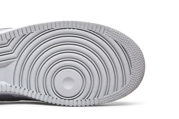 air-force-1-high-07-lv8-matte-silver-806403-012_04