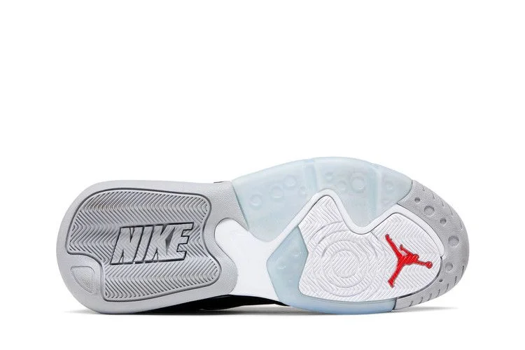 Krossovki-Air-Jordan-Point-Lane-Black-Cement-3