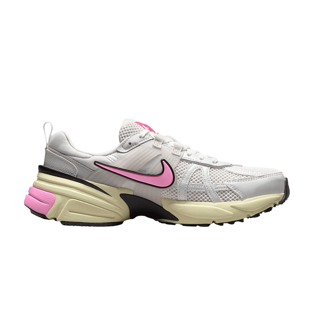 Кроссовки Nike Wmns V2K Run 'Summit White Pink Spell'