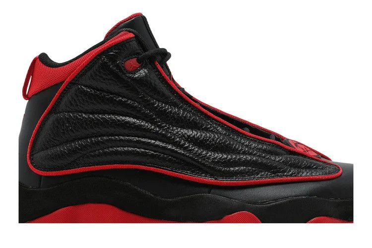 Krossovki-Air-Jordan-Pro-Strong-Bred-1