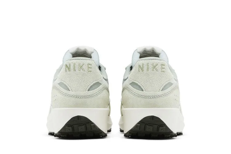 Krossovki-Nike-Waffle-Debut-Jade-Horizon-5