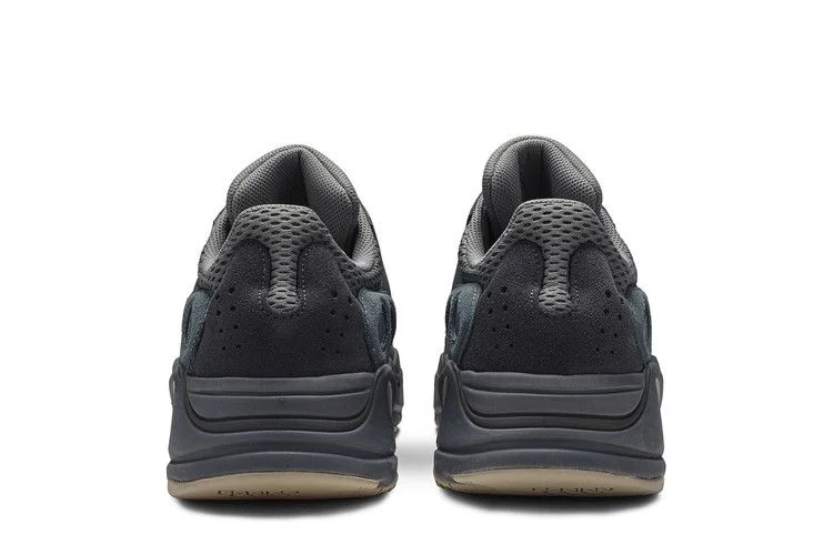 Кроссовки adidas Yeezy Boost 700 'Teal Blue'
