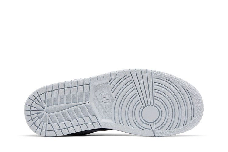 Кроссовки Wmns Air Jordan 1 Low SE 'Midnight Navy Gold Charms'
