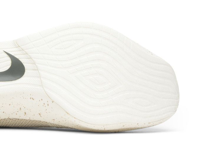 vapor-street-flyknit-aq1763-200_04