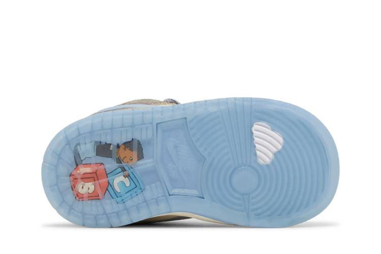 crenshaw-skate-club-x-dunk-low-sb-td-fq8205-300_03