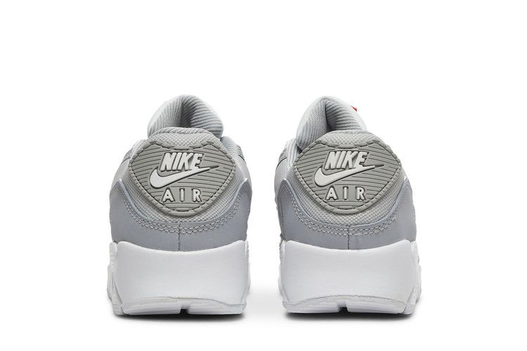 Кроссовки Nike Wmns Air Max 90 'Light Smoke Grey'