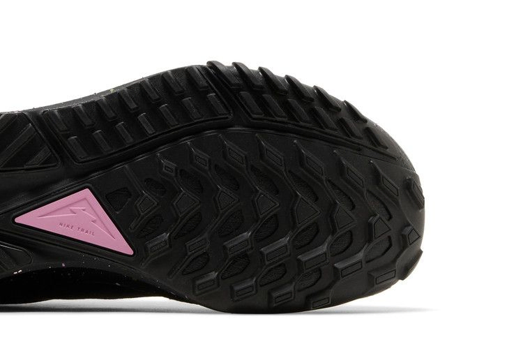 Кроссовки Nike Wmns React Pegasus Trail 4 GORE-TEX 'Black Pink Chlorophyll'