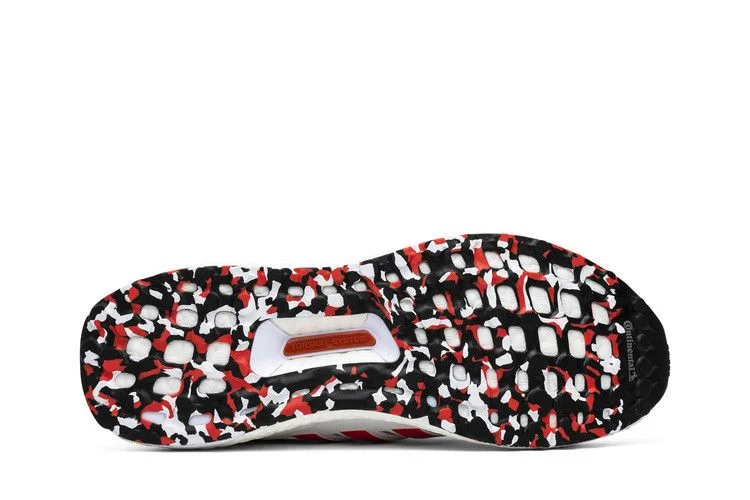 Кроссовки Adidas UltraBoost 4.0 'Red Stripes'