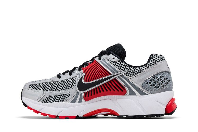 Кроссовки Nike Air Zoom Vomero 5 'Bright Crimson Metallic Silver'