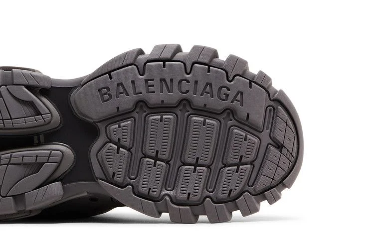 Кроссовки Balenciaga Track Sneaker 'Fake Fur - Grey'