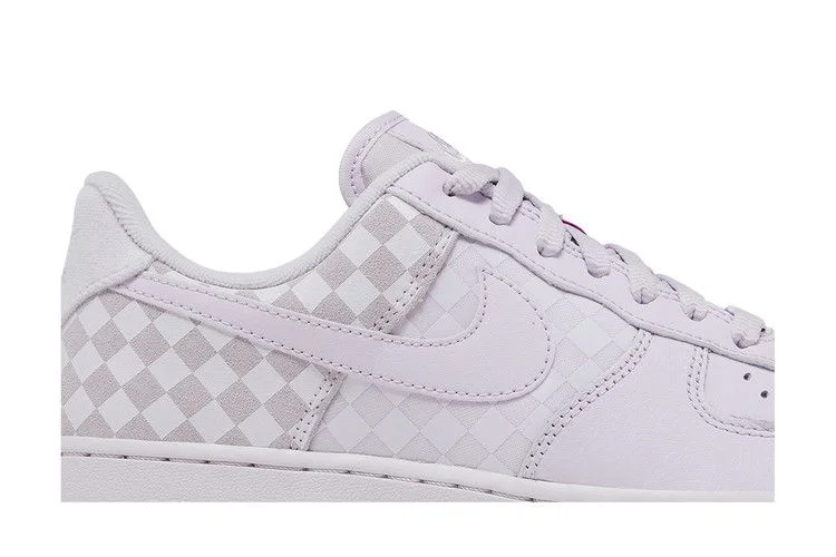 Кроссовки Nike Wmns Air Force 1 Low 'Barely Grape'