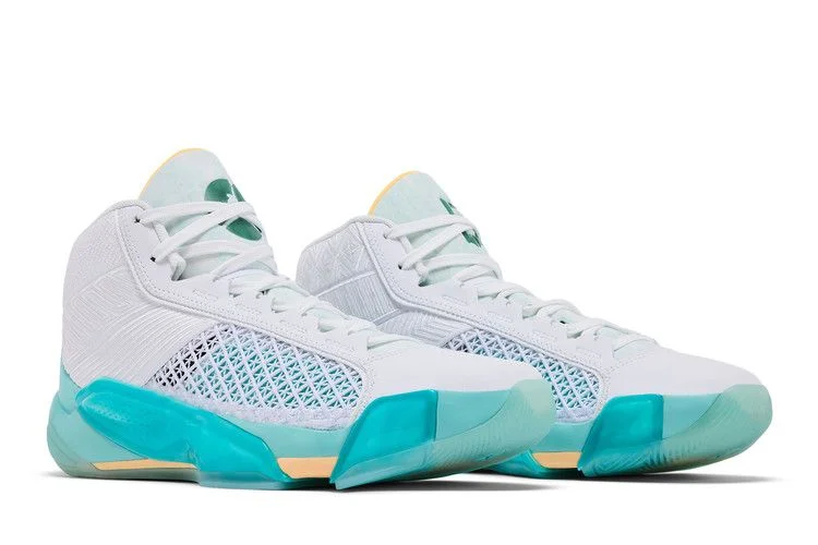 Krossovki-Guo-Ailun-x-Air-Jordan-38-PF-White-Clear-Jade-7