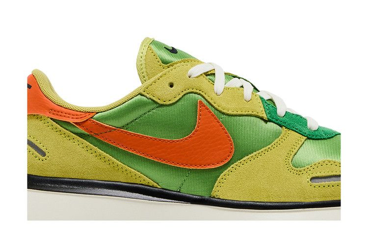 Кроссовки Nike Wmns Phoenix Waffle 'Chlorophyll Safety Orange'