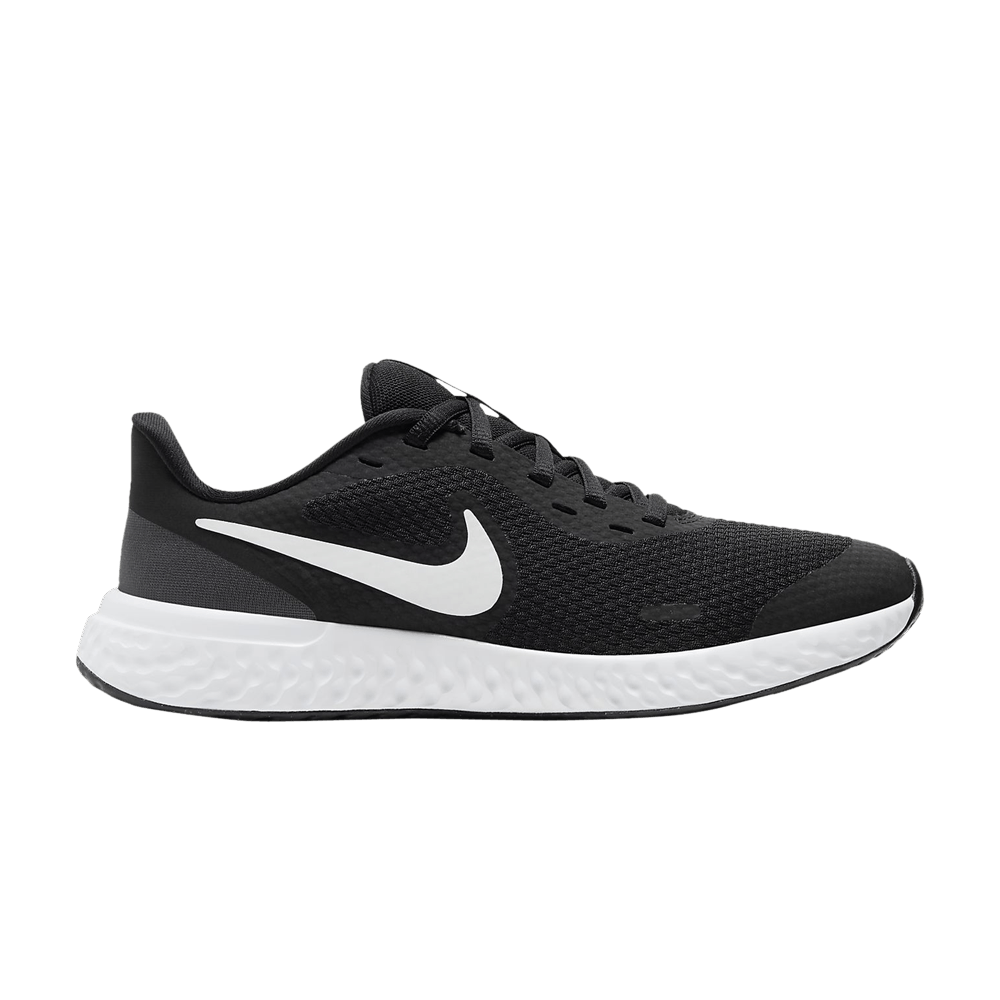 revolution-5-gs-black-white-bq5671-003