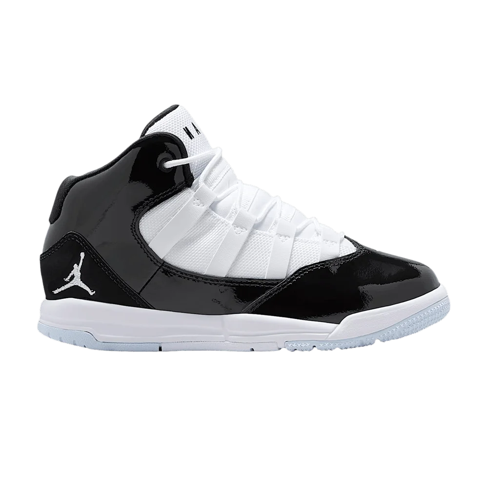 Krossovki-Air-Jordan-Max-Aura-PS-Black-White