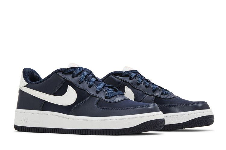 air-force-1-low-gs-valentine-s-day-obsidian-bq6980-400_07