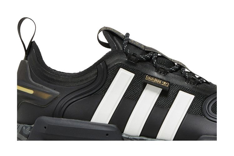 Кроссовки adidas NMD_R1 V3 'Black Gold Metallic'