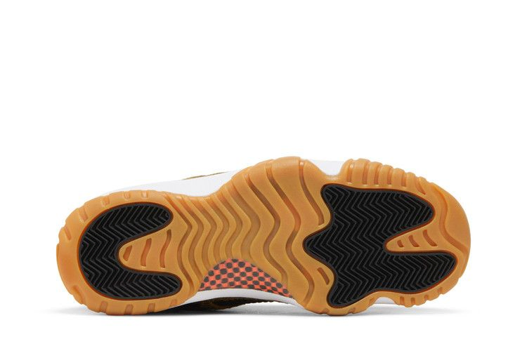 Кроссовки Air Jordan 11 IE Low 'Croc'