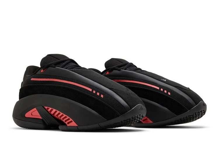 Krossovki-adidas-Mad-IIInfinity-Core-Black-Red-7