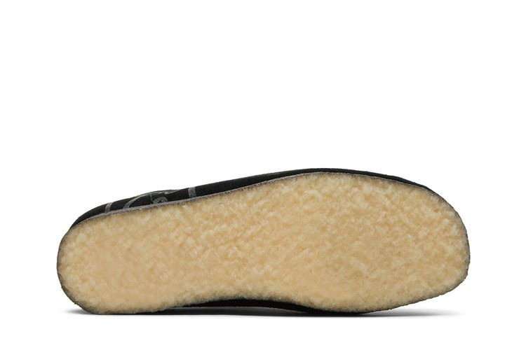 jamaica-x-wallabee-black-26160552_03