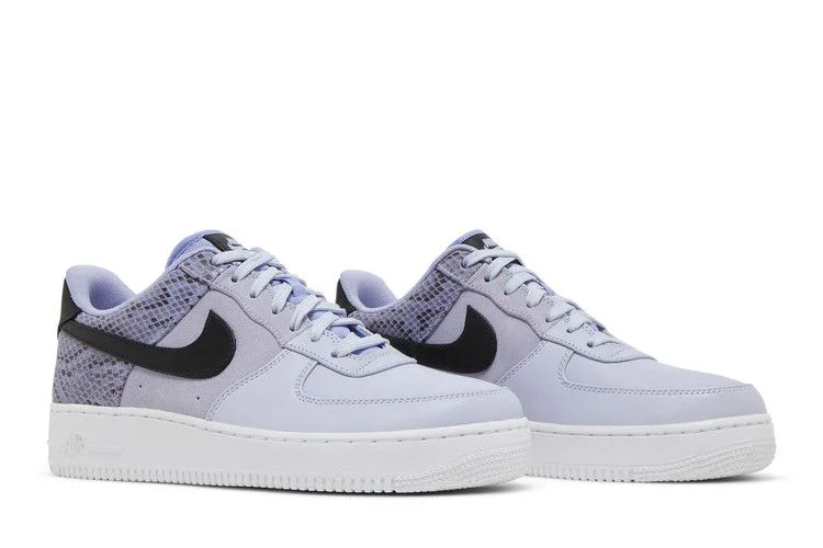 Krossovki-Nike-Air-Force-1-Low-Premium-Snakeskin-Heel-Lilac-7