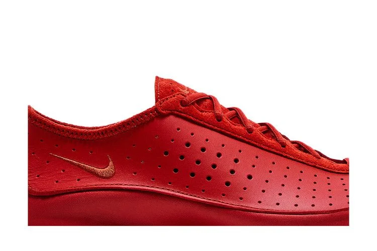 Krossovki-Nike-Wmns-Air-Superfly-Mystic-Red-1